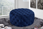 Pouf Addie en velours capitonné disponible en 7 coloris
