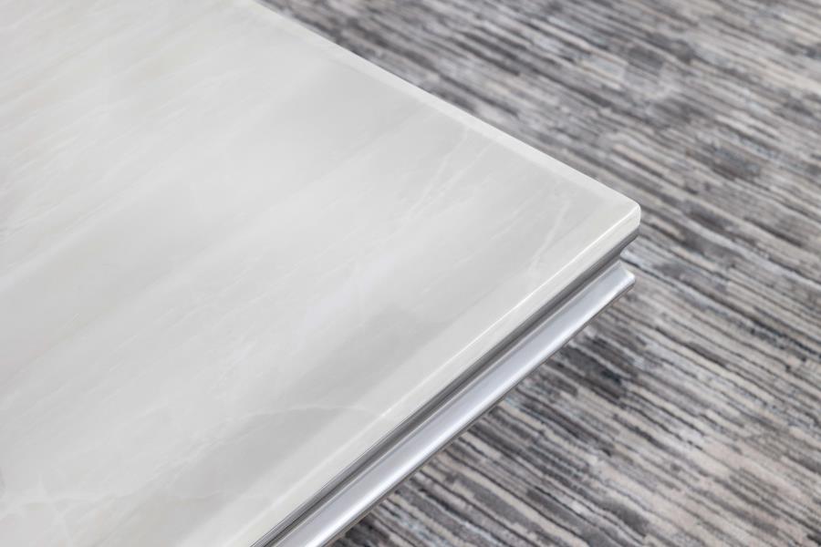 Collection de tables d'appoint Calvin