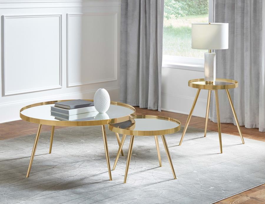 Collection de tables d'appoint gigognes Kathryn, disponible en 2 coloris.