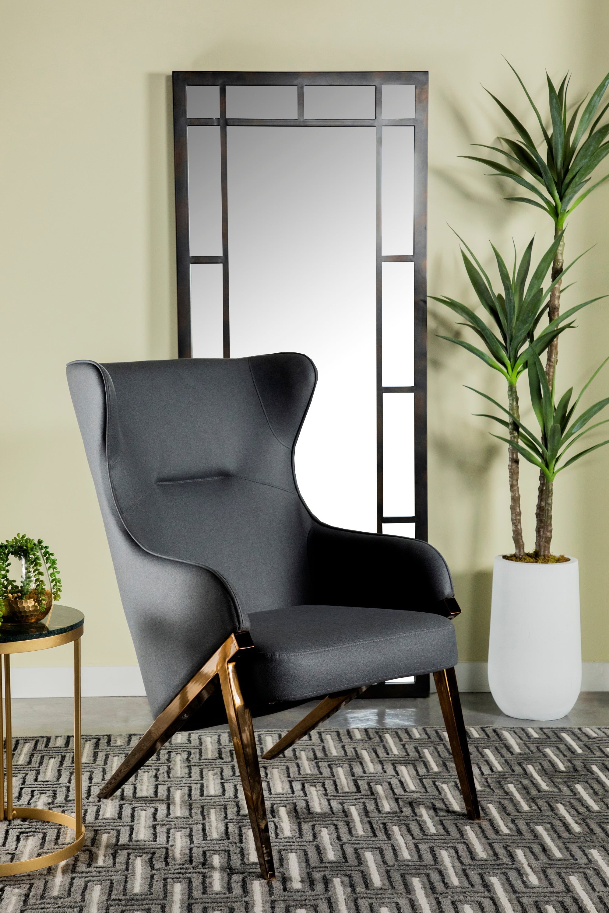 Fauteuil d'appoint en bronze brossé, coloris crème ou ardoise